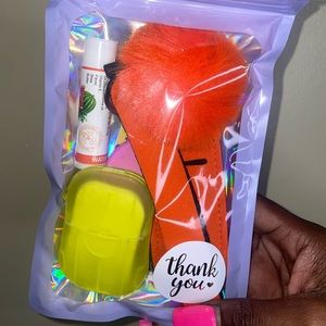 Keychain beauty kit !!